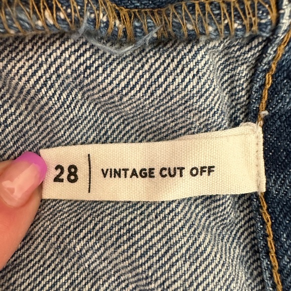 PacSun Vintage Denim Cut Off 3” Shorts Distressed Women’s Size 28 Boho Coastal - Picture 3 of 10